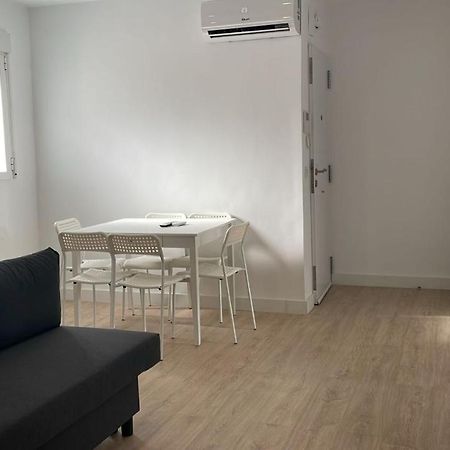U5 A Estrenar Bien Situado Cerca De Metro Madri Exterior foto